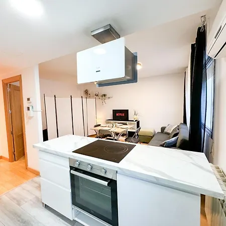 Escultor Del Pilar Comotucasa * סרגוסה