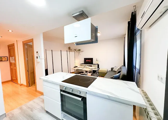 Escultor Del Pilar Comotucasa * Zaragoza